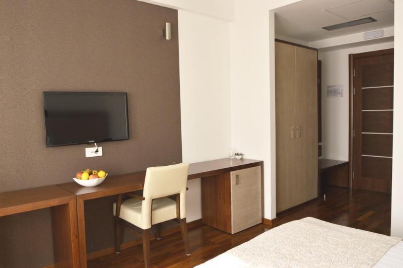 City5 Rooms & Suites By Lsa Skopje Zewnętrze zdjęcie